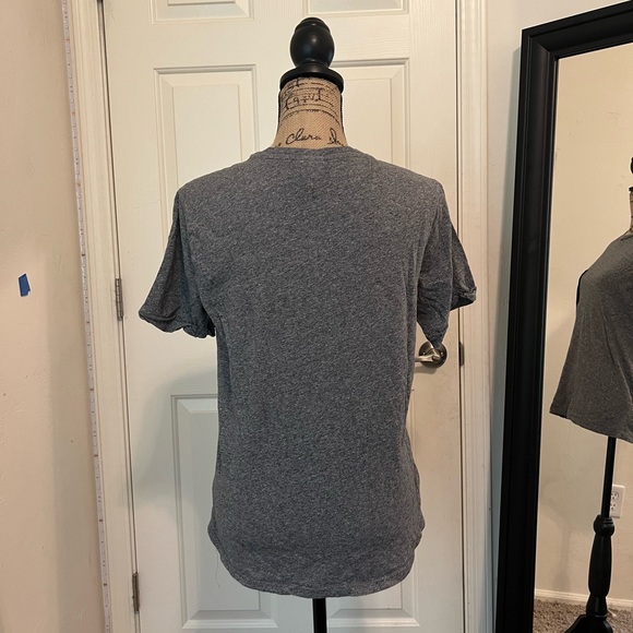 Men’s H&M t-shirt - Picture 2 of 5